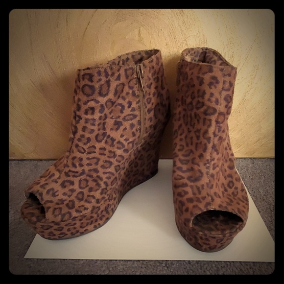 Forever 21 Shoes - Faux Suede Leopard print peep toe booties Forever 21 Shoes - Faux Suede Leopard print peep toe booties